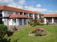 Avalon Motel :: click here for more information
