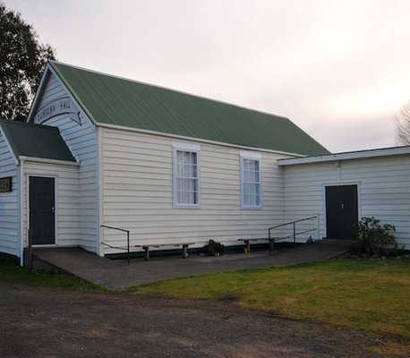 Gumtown Hall / Coroglen Public Hall :: click here for more information