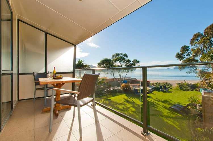 Beachfront Resort2