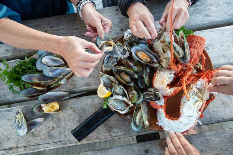 Coro Oyster Company platters007
