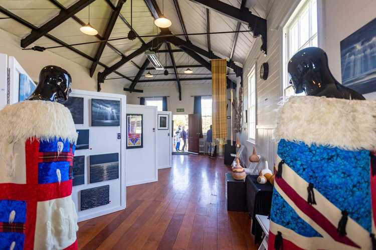 Kuaotunu Art Exhibition 20220T1A1354