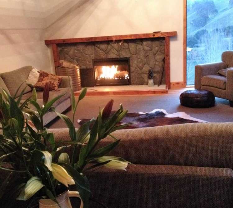 Mangotahi Lodge