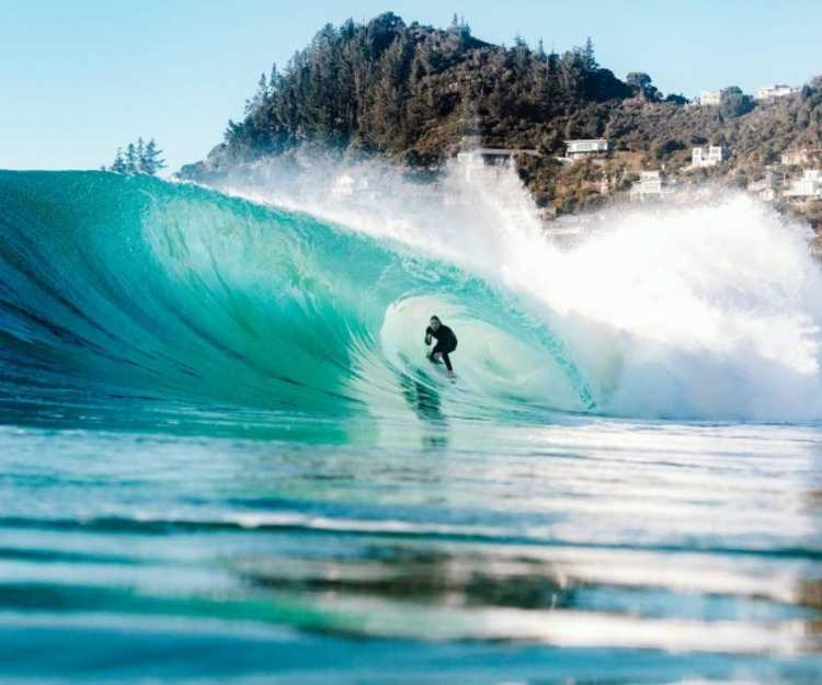 Surf Tairua Jackson Bright 2 FocusFillWzYwMCw1MDAsIngiLDc1XQ